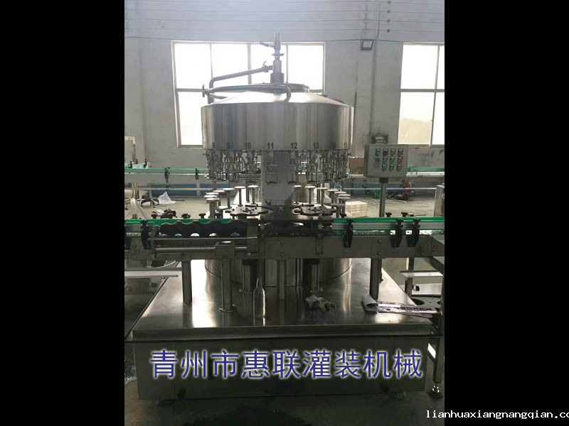 葡萄酒灌装机