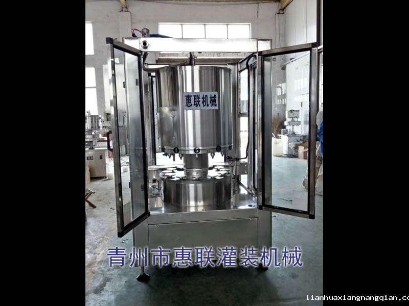 白酒灌装机设备