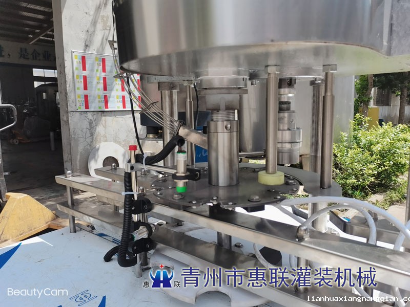 矿泉水瓶单头旋盖机